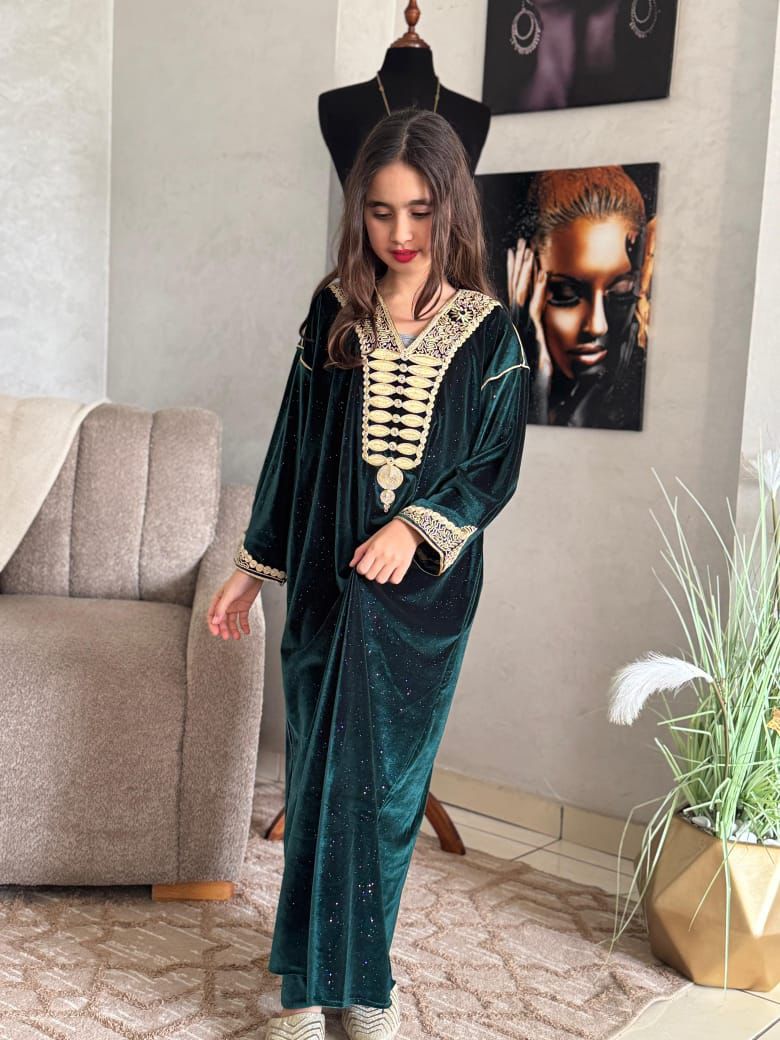 قفطان مبرة صغير