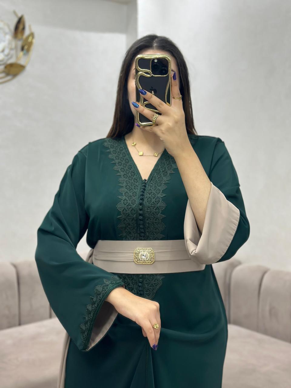 قفطان بالمضمة