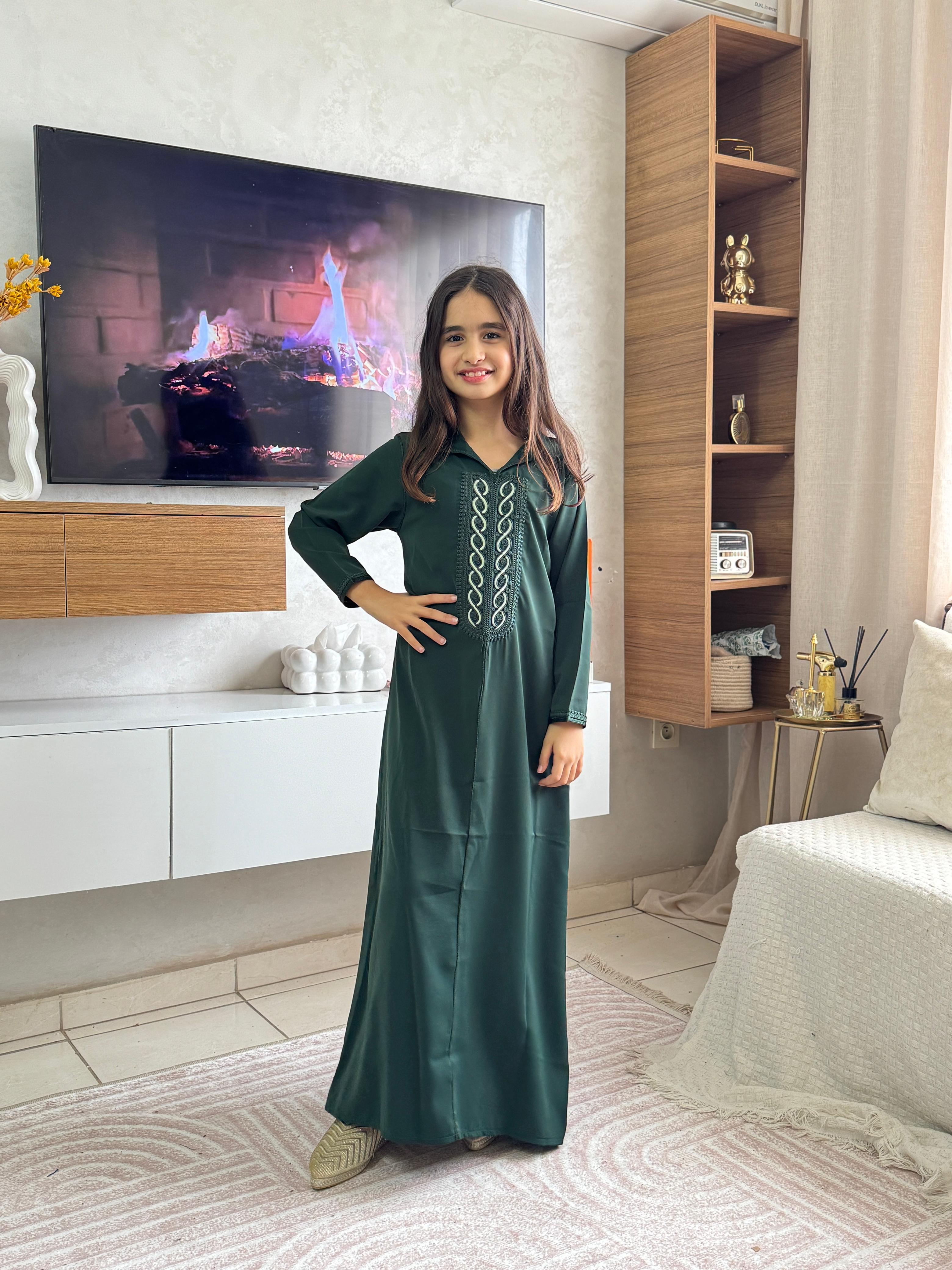 جلابــة  صغيرة للأميرات