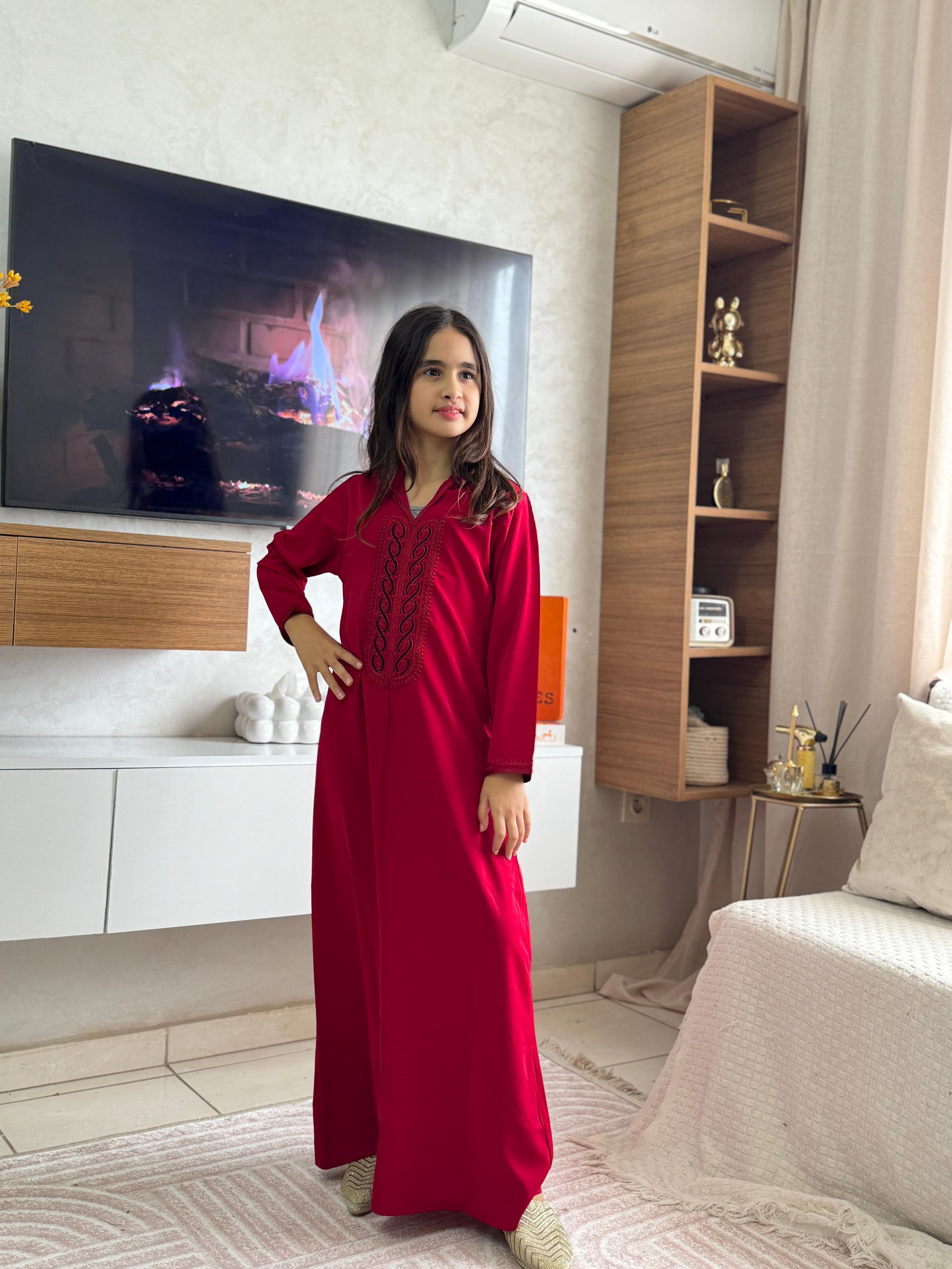 جلابــة  صغيرة للأميرات