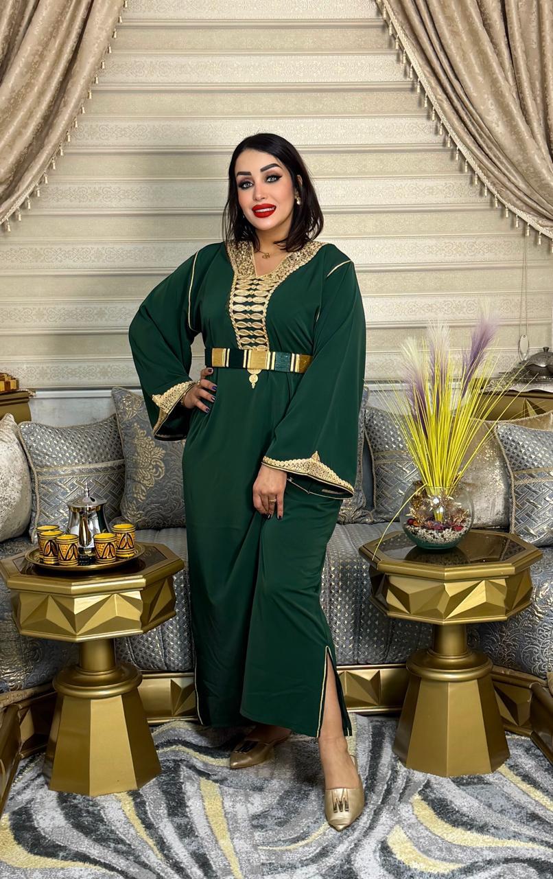 قفطـان  مطروز بالصام او بالمظمـة