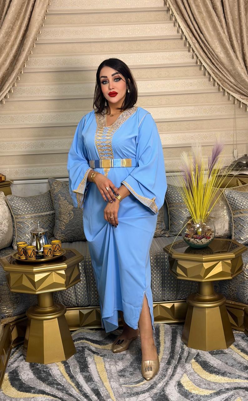 قفطـان  مطروز بالصام او بالمظمـة