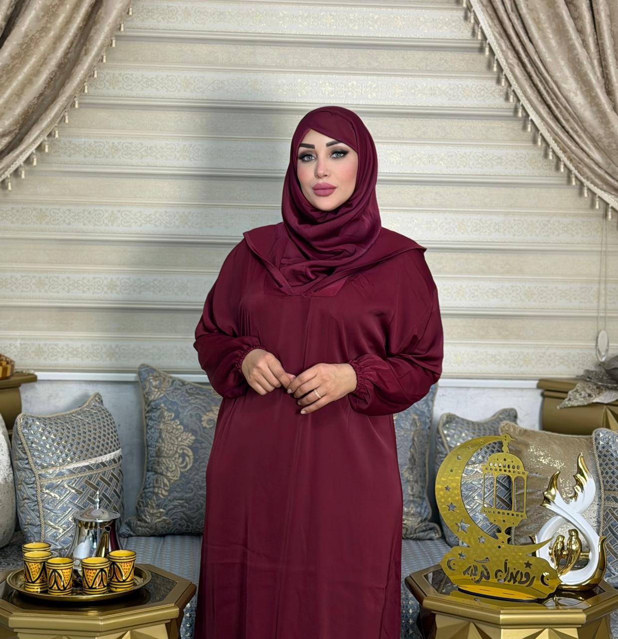 عبايـة الصلاة بالقب