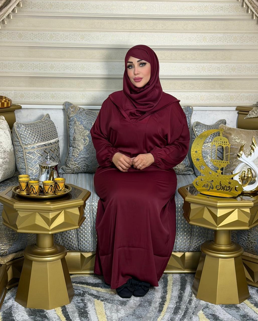 عبايـة الصلاة بالقب